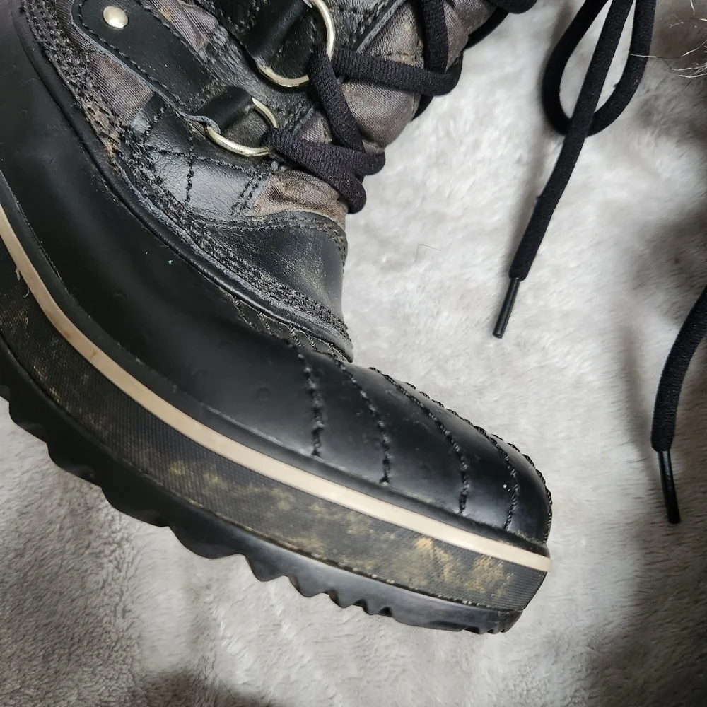 Sorel Tofino Womens 7 Boots Black Winter Waterproof Quilted Faux-Fur Trim